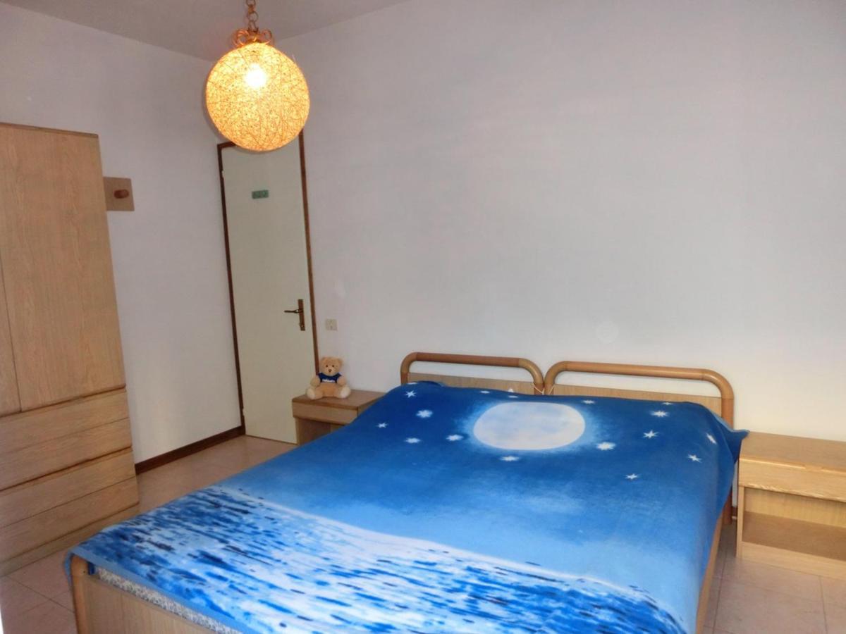 Nice Two-Bedroom Apartment 150M From The Beach บิบิโอเน ภายนอก รูปภาพ